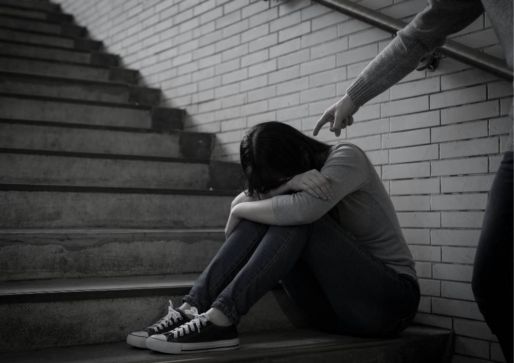 Estado de negação impede efetividade no combate ao bullying por pais, escolas e autoridades