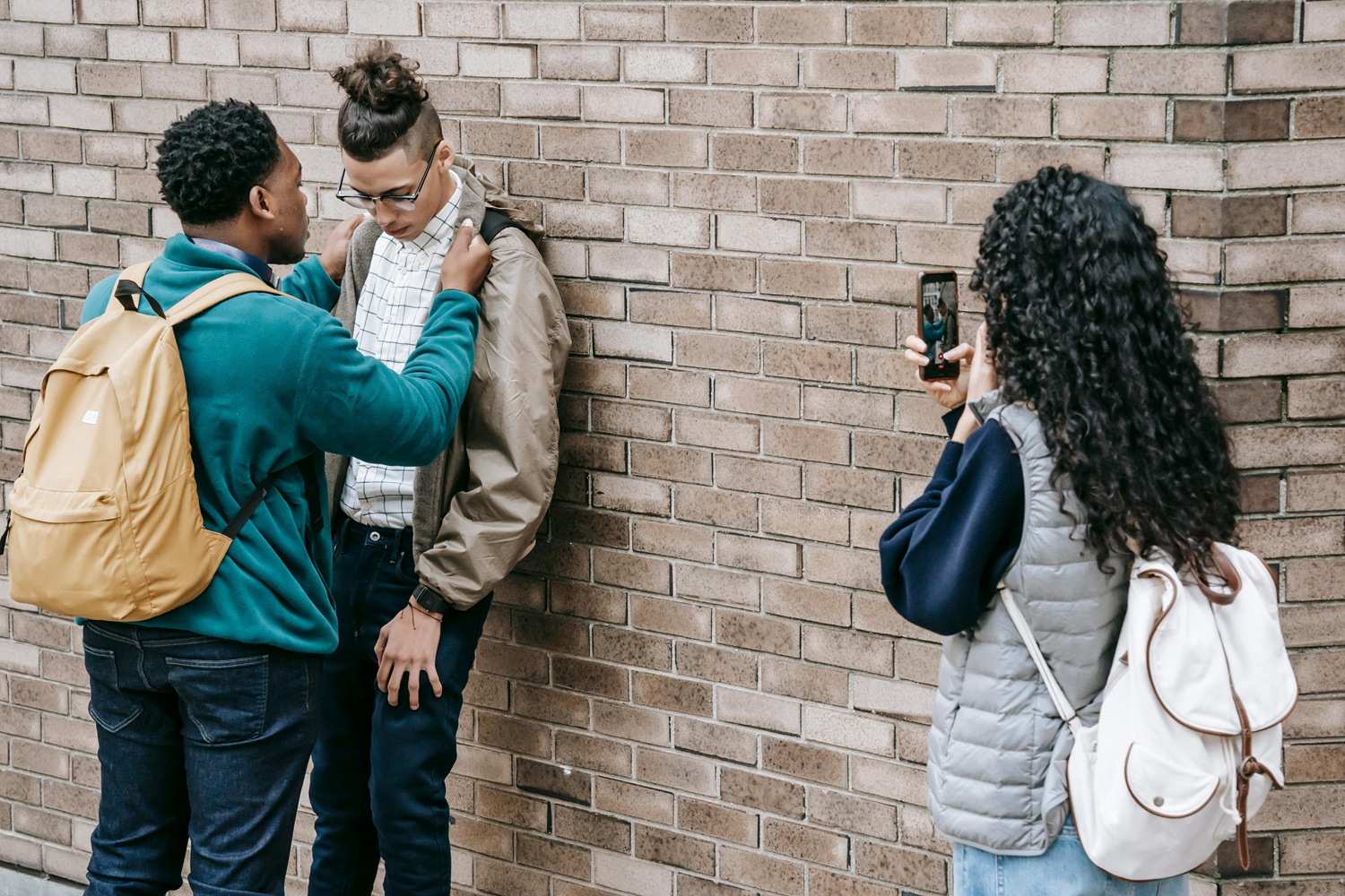 Imagem do Artigo: O impacto do bullying relacionado a nomes e como combatê-lo